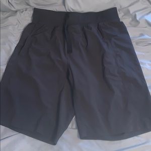 LULULEMON Black Shorts
